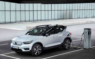 Volvo начала производство первого электрокара — кроссовера XC40 Recharge P8