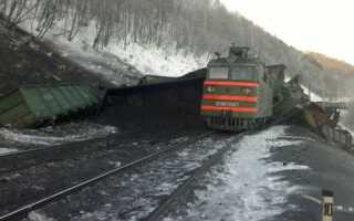 В Иркутской области произошло крушение поезда